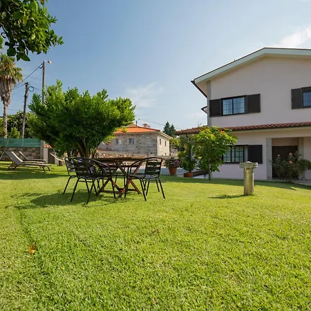 Em Виана-ду-Каштелу