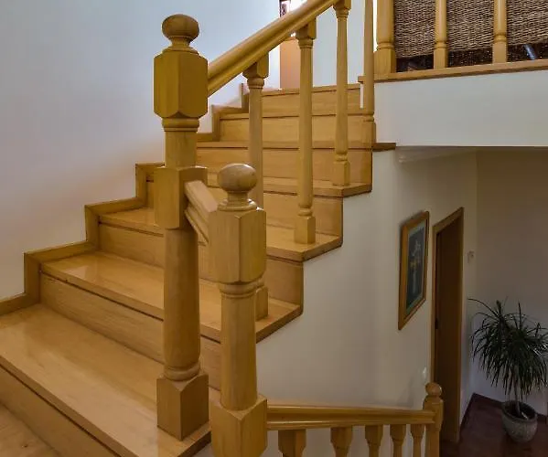 Séjour chez l'habitant Em *